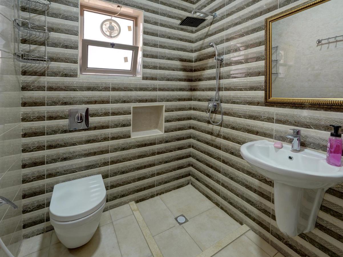 Eng-Murjan Apartment Акаба Екстериор снимка
