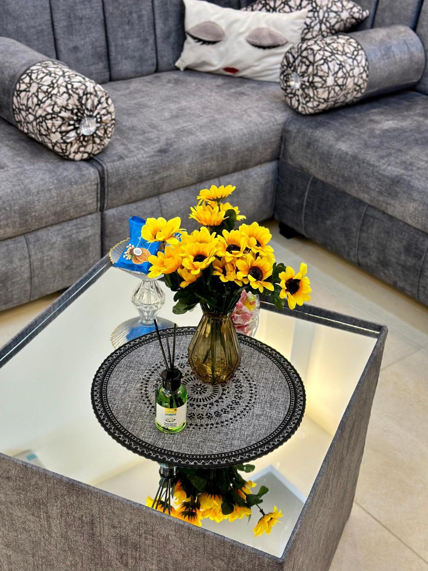 Eng-Murjan Apartment Акаба Екстериор снимка